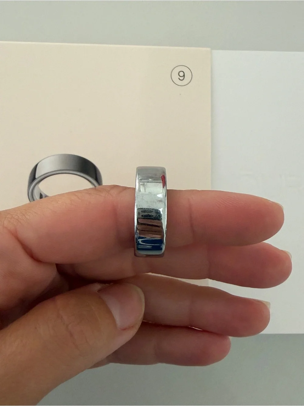 Oura Ring 4 Smart Ring - Silver